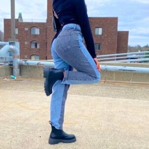 High Waist, Two-Tone, Straight Leg Jean